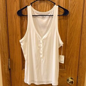 a.n.a White V-Neck Button-Front Tank Camisole NWT
